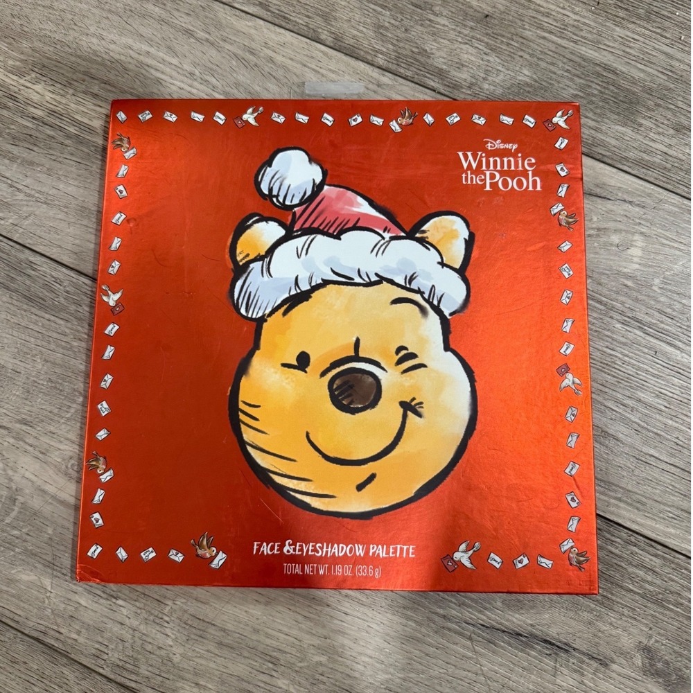 Disney Winnie the Pooh Holiday Face & Eyeshadow Palette Christmas Special